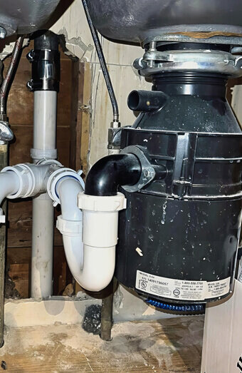 https://southlakeplumber.com.au/uploads/2025/06/blocked-drains-220885.jpg