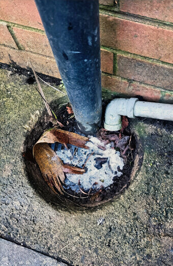 https://southlakeplumber.com.au/uploads/2025/06/blocked-drains-294506.jpg