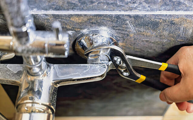 https://southlakeplumber.com.au/uploads/2025/06/emergency-plumbing-180852.jpg
