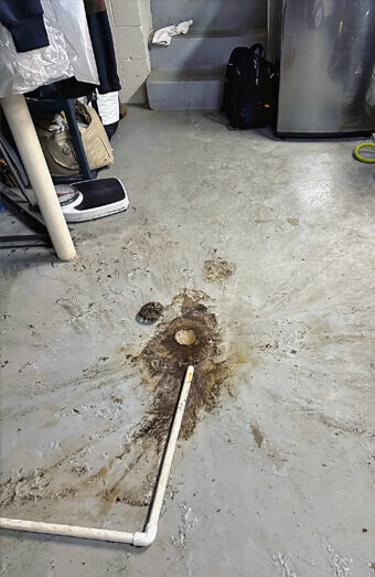 https://southlakeplumber.com.au/uploads/2025/06/emergency-plumbing-546847.jpg