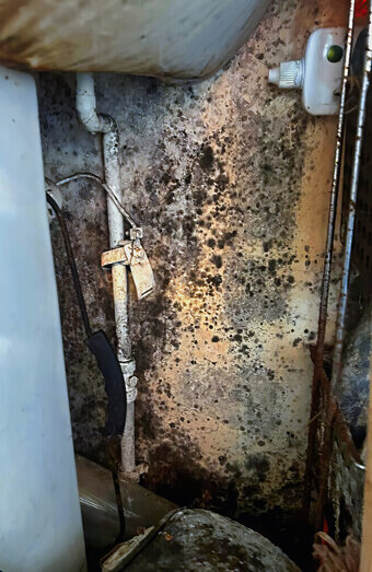https://southlakeplumber.com.au/uploads/2025/06/plumbing-39103.jpg